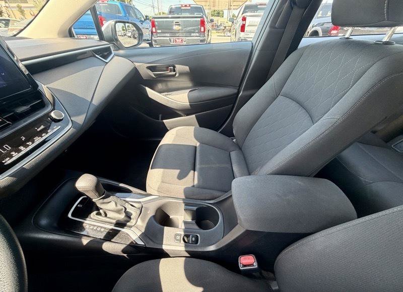 Used 2023 Toyota Corolla LE FWD image 24