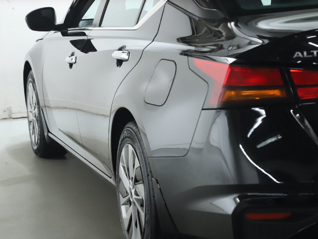 Used 2024 Nissan Altima 2.5 S FWD image 41