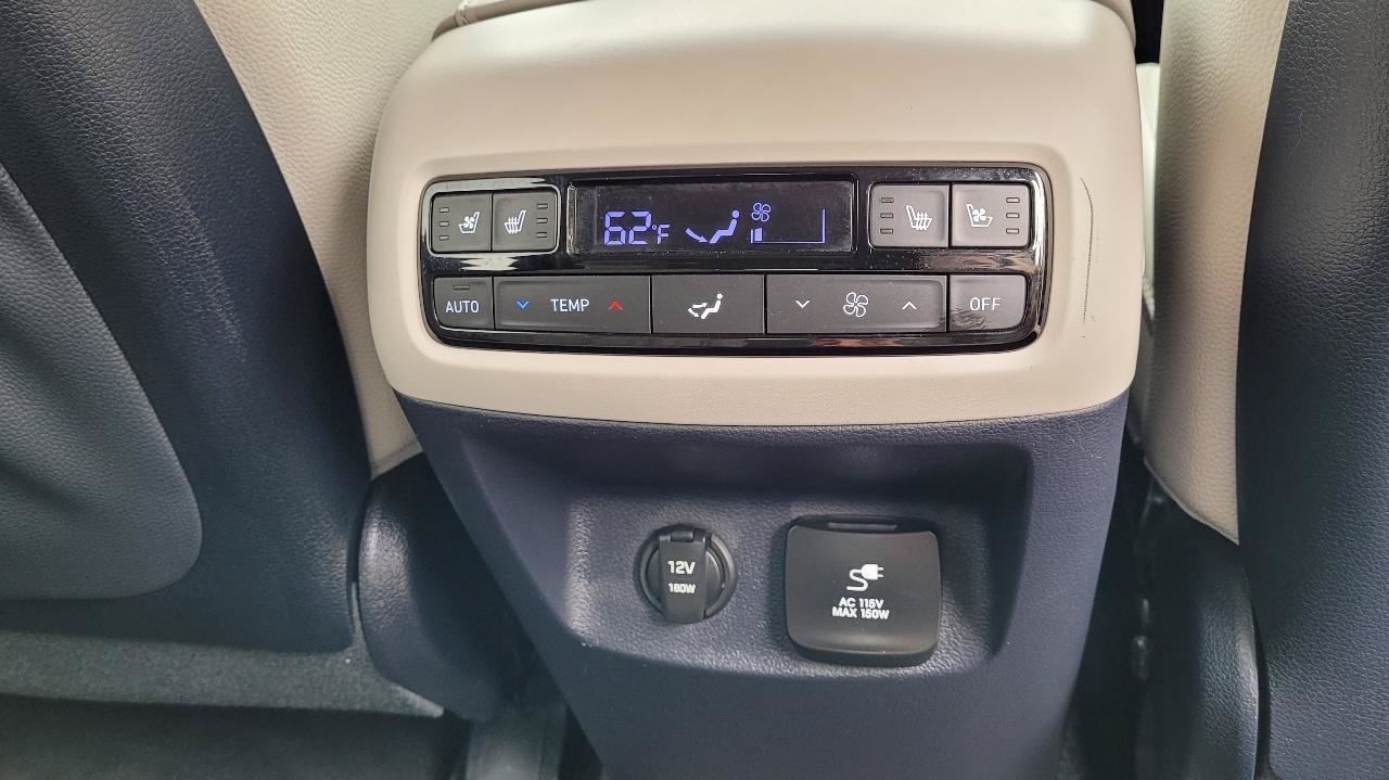 Used 2024 Hyundai Palisade Limited FWD image 23