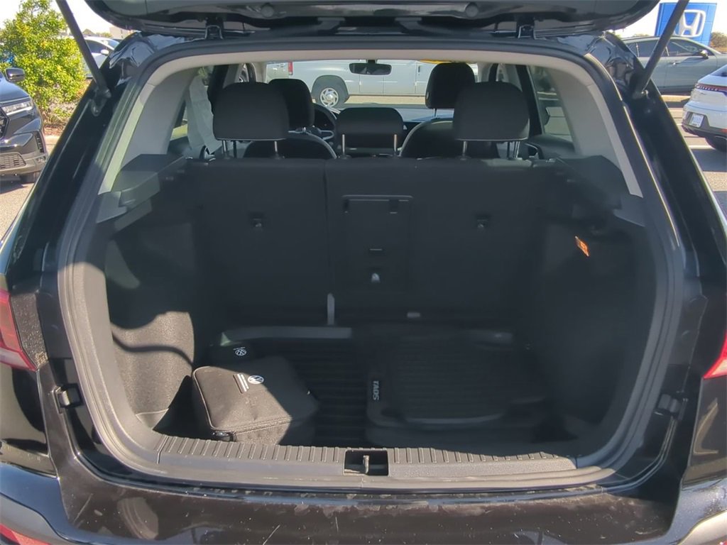 Used 2023 Volkswagen Taos S image 12