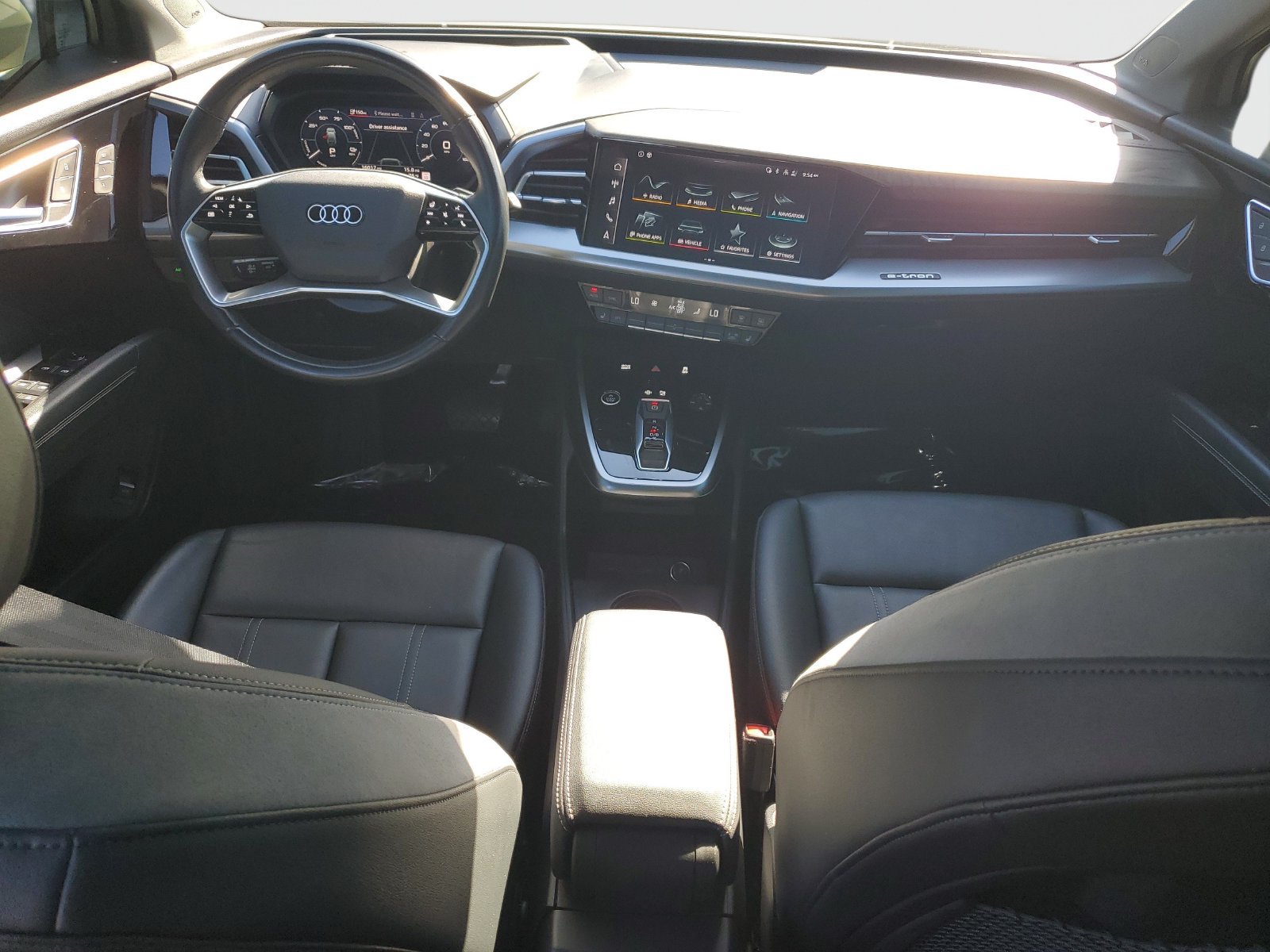 Used 2023 Audi Q4 e-tron Prestige AWD/4WD image 10