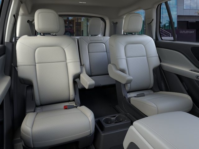 New 2026 Lincoln Aviator 2WD w/ Jet Appearance Package image 11