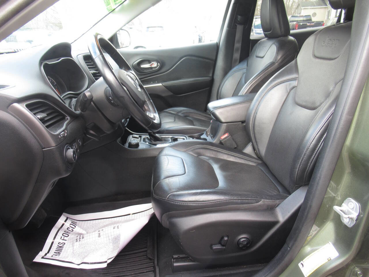Used 2020 Jeep Cherokee Limited w/ Mopar Interior Package image 19