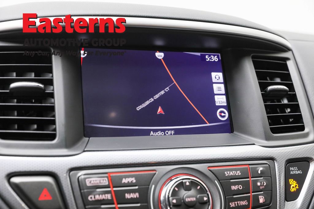 Used 2020 Nissan Pathfinder SL AWD/4WD image 19