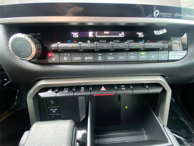 Certified 2024 Toyota Sequoia Limited image 18