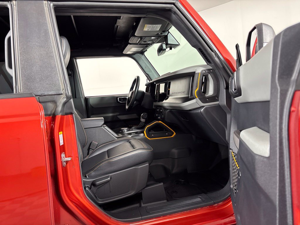 Used 2023 Ford Bronco Badlands AWD/4WD image 7