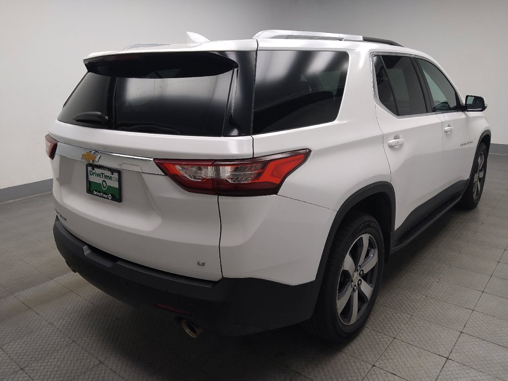 Used 2018 Chevrolet Traverse LT w/ LPO, 'HIT The Road' Package AWD/4WD image 9