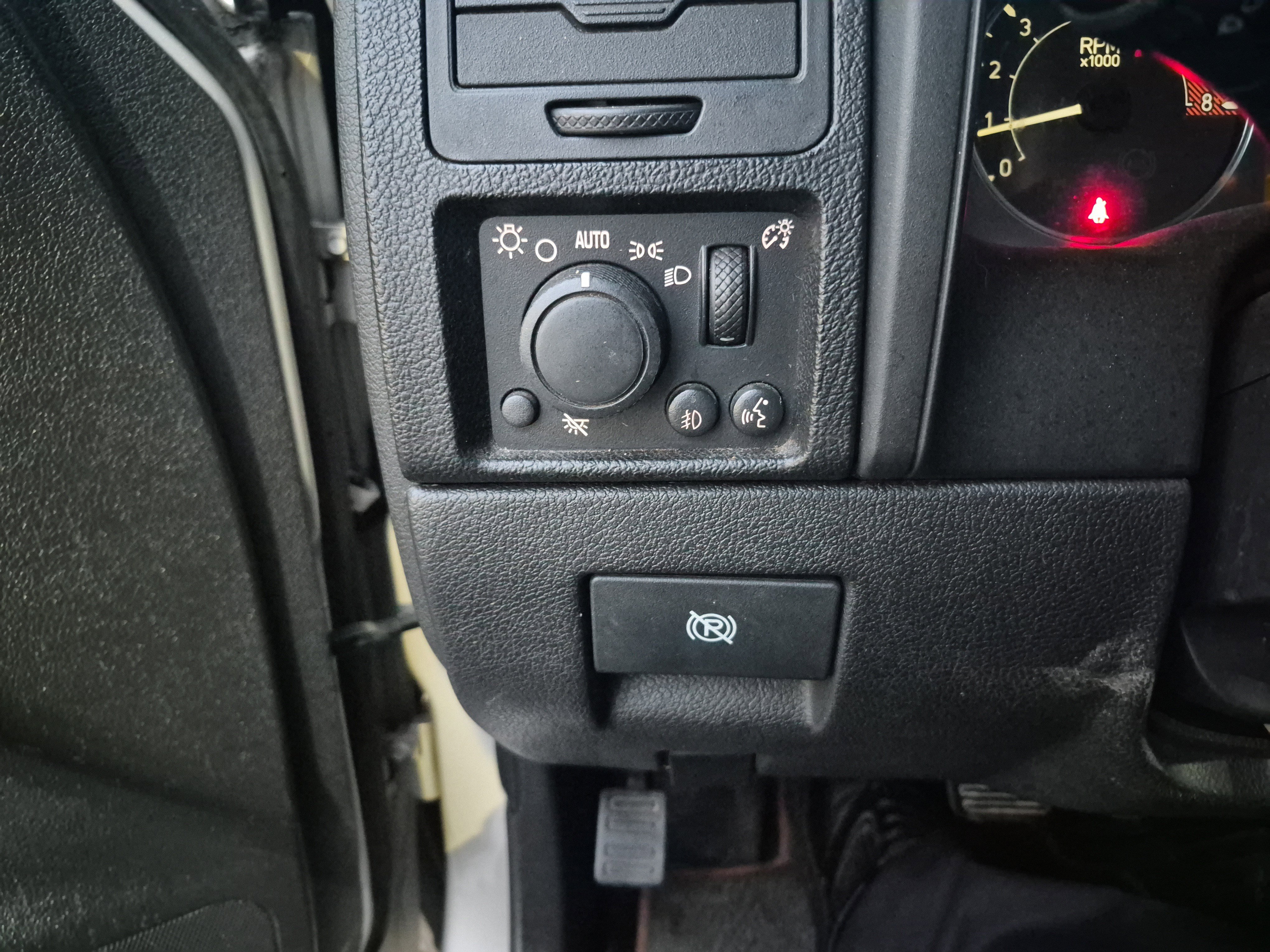 Used 2006 HUMMER H3 image 18