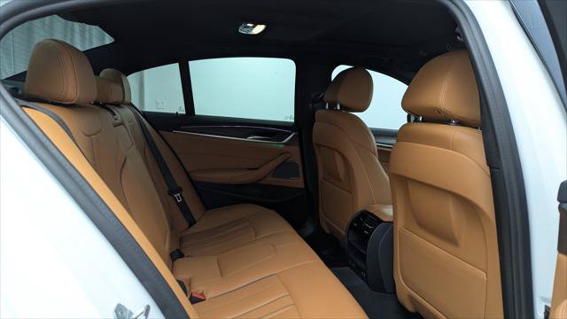 Used 2021 BMW 530i w/ M Sport Package RWD image 18
