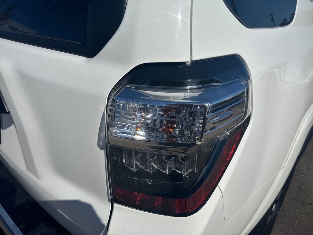 Used 2024 Toyota 4Runner TRD Off-Road Premium image 43