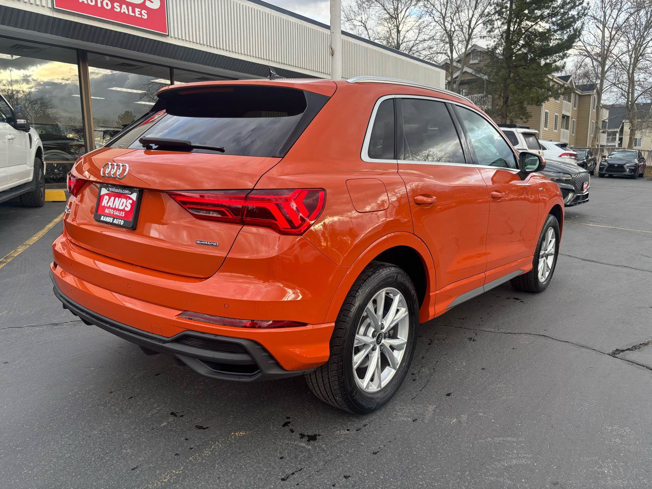 Used 2023 Audi Q3 2.0T Premium Plus w/ Premium Plus Package AWD/4WD image 10