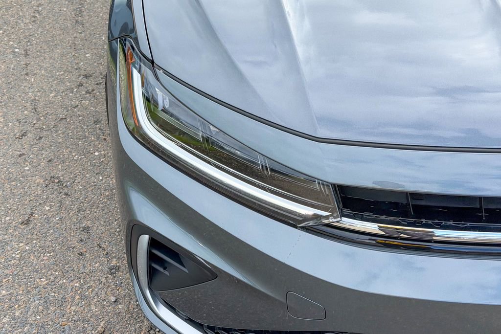 New 2026 Volkswagen Jetta SE FWD image 5