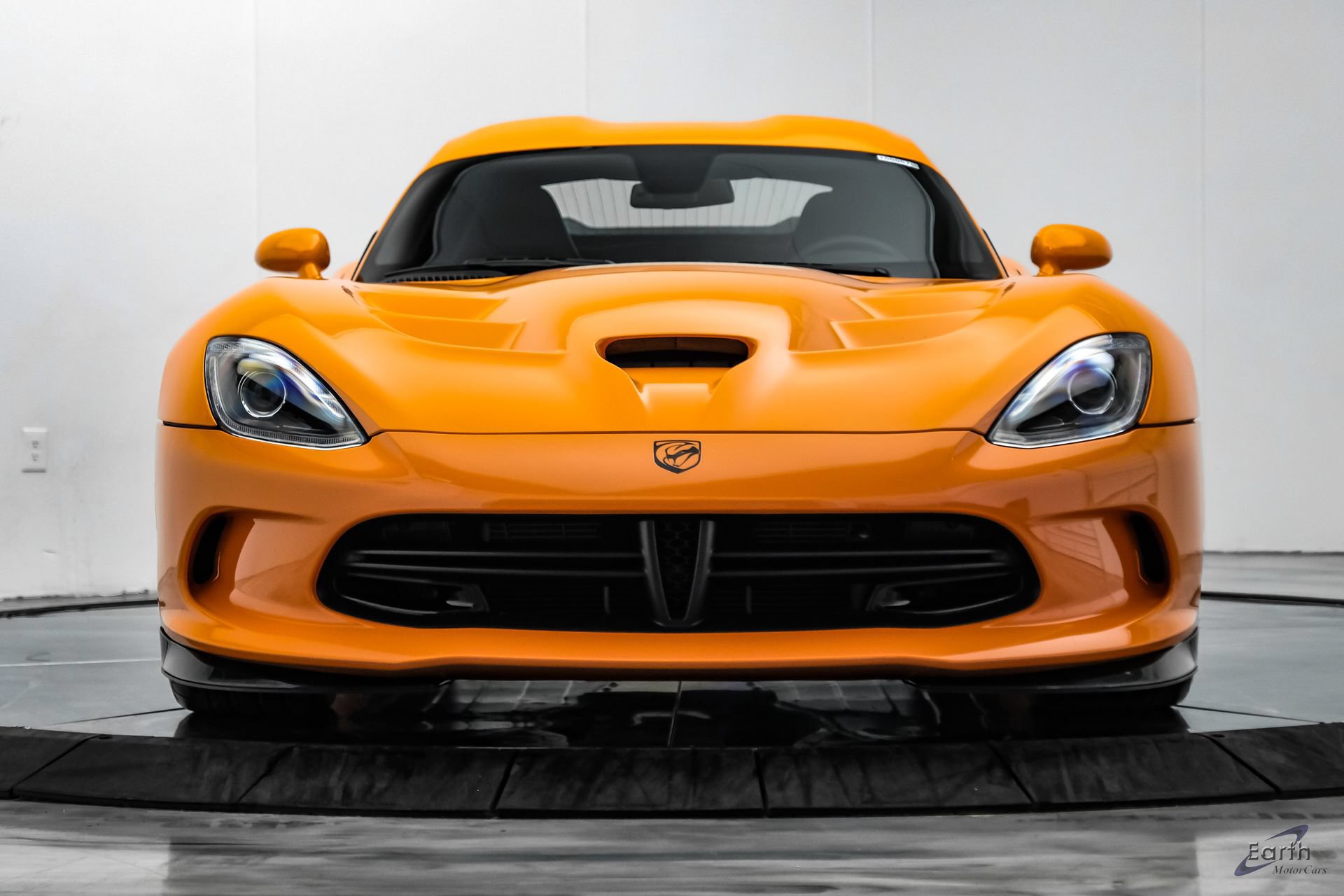 Used 2014 SRT Viper SRT-10 RWD image 33