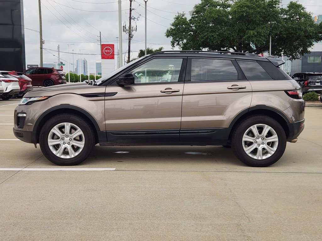 Used 2016 Land Rover Range Rover Evoque SE AWD/4WD image 4