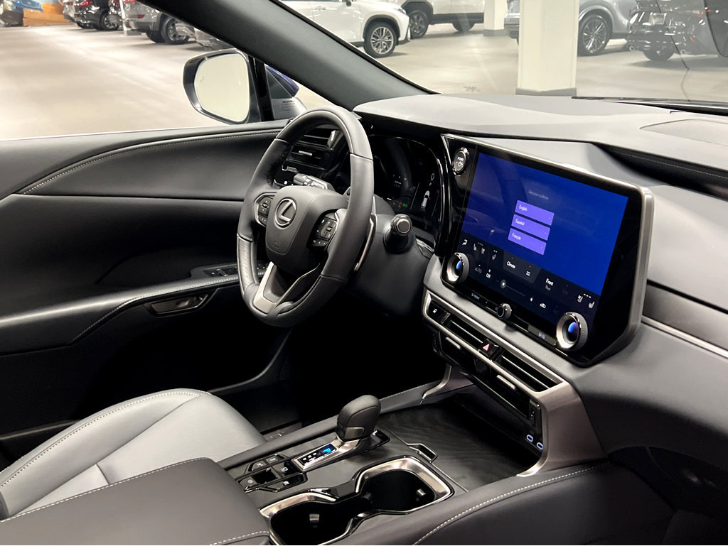 New 2026 Lexus RX 350h AWD/4WD image 33