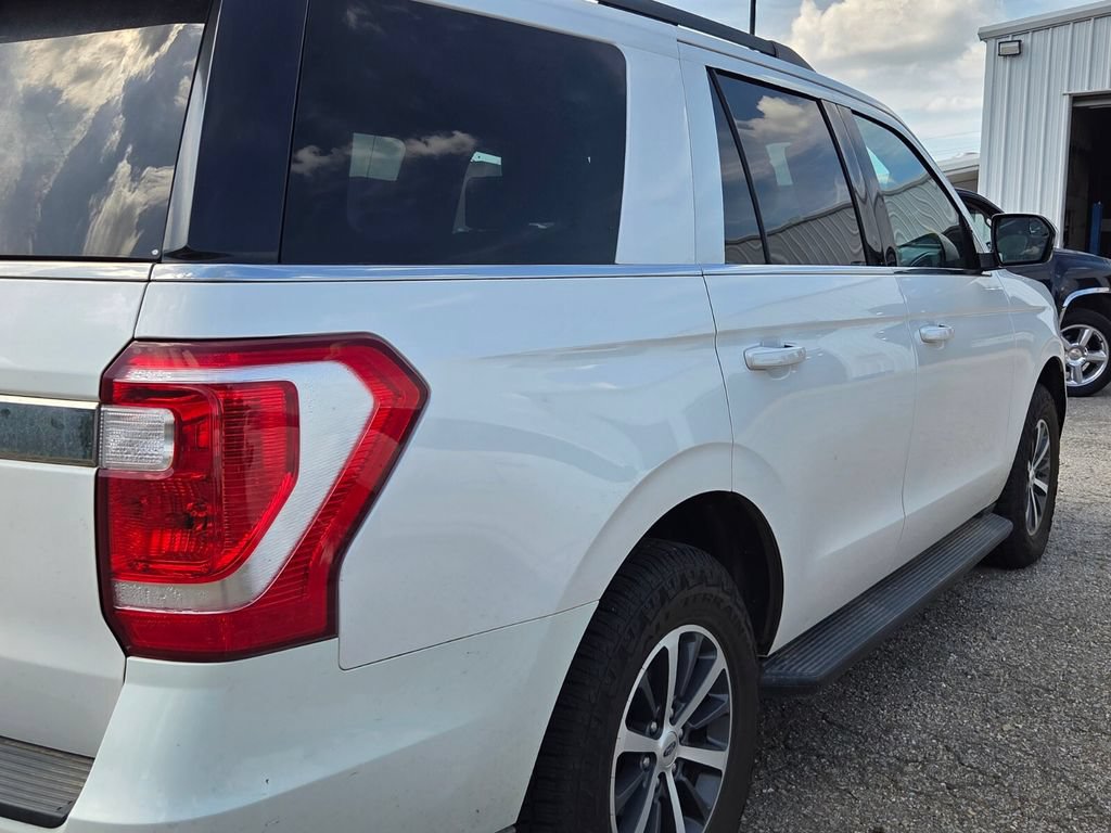 Used 2018 Ford Expedition XLT RWD image 10