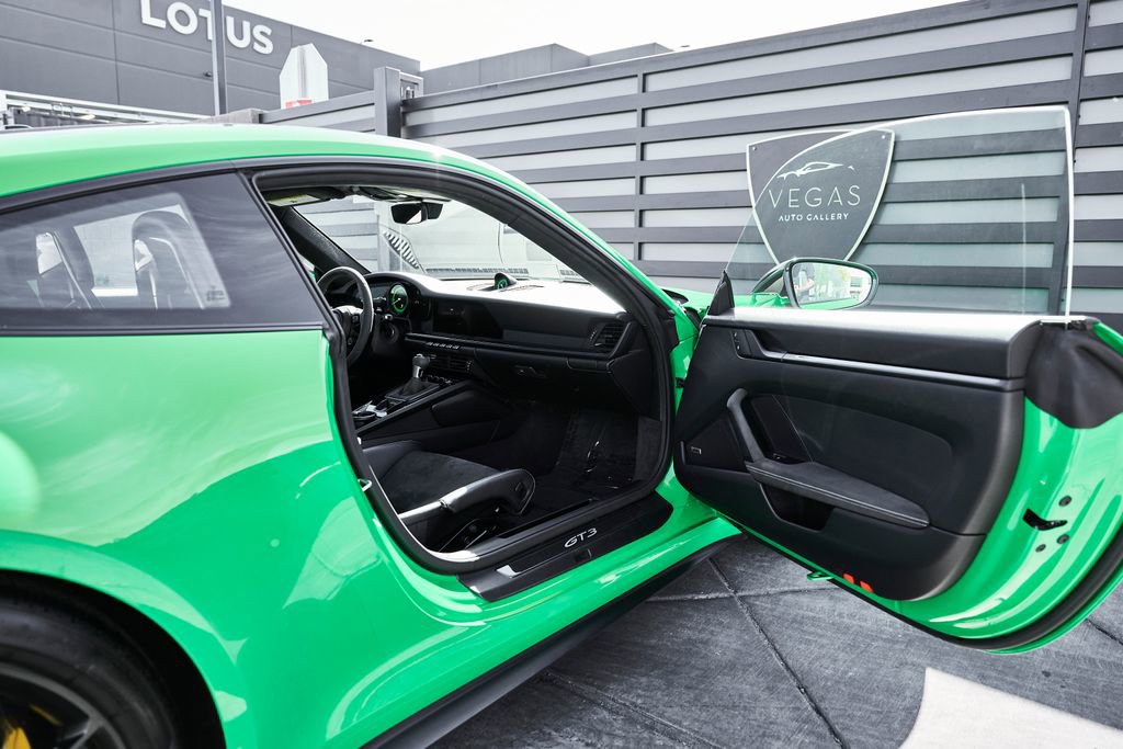 Used 2023 Porsche 911 GT3 RWD image 26