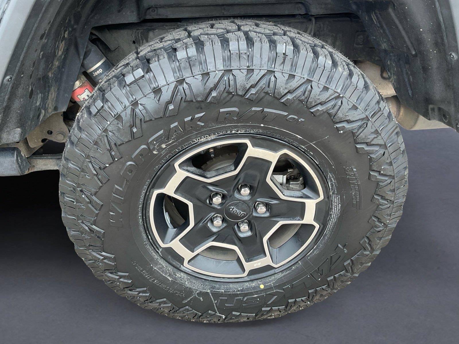 Used 2021 Jeep Gladiator Mojave AWD/4WD image 14