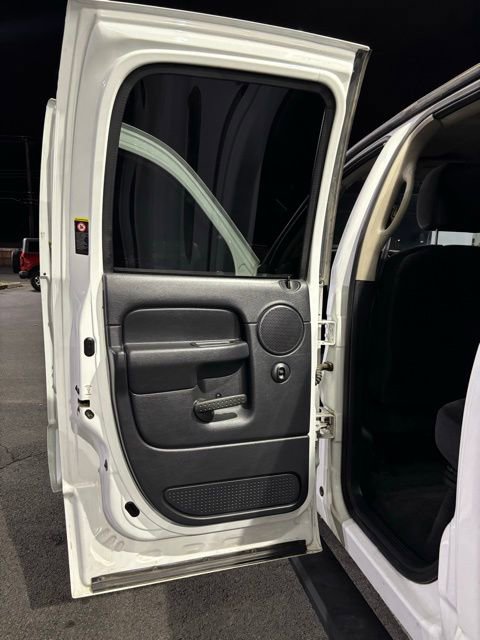 Used 2003 Dodge Ram 3500 Truck ST image 18