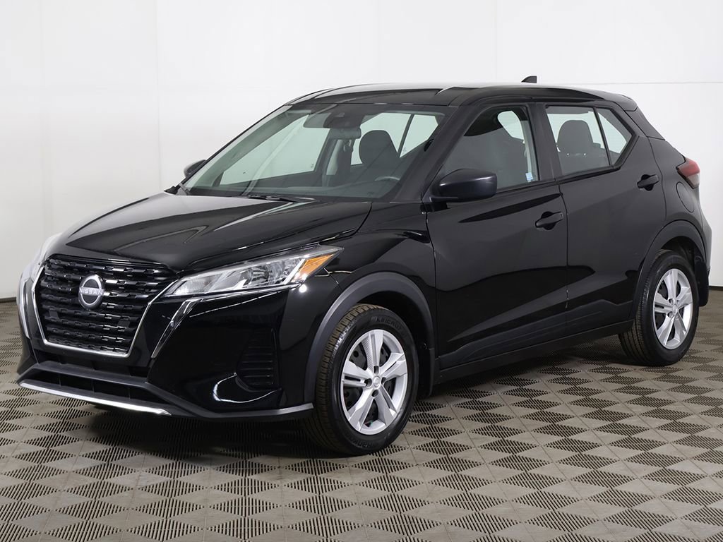 Used 2024 Nissan Kicks S image 5