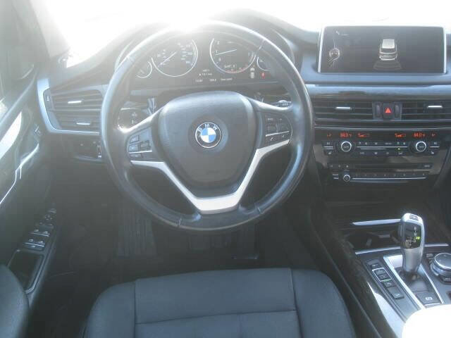 Used 2015 BMW X5 xDrive35i image 12