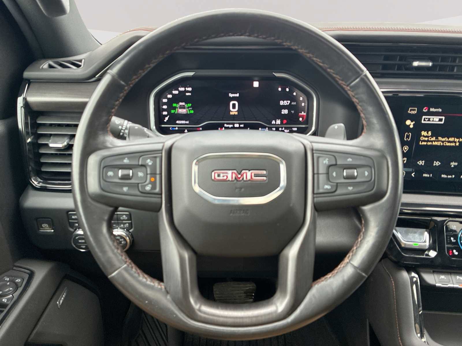 Certified 2022 GMC Sierra 1500 AT4 w/ Technology Package image 11