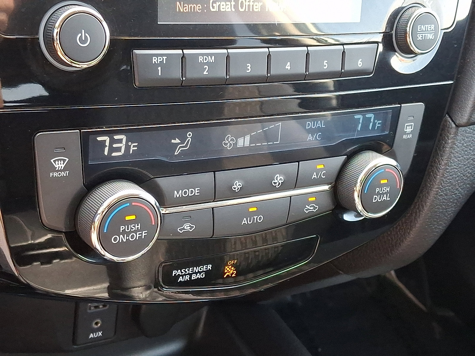 Used 2017 Nissan Rogue SV image 16