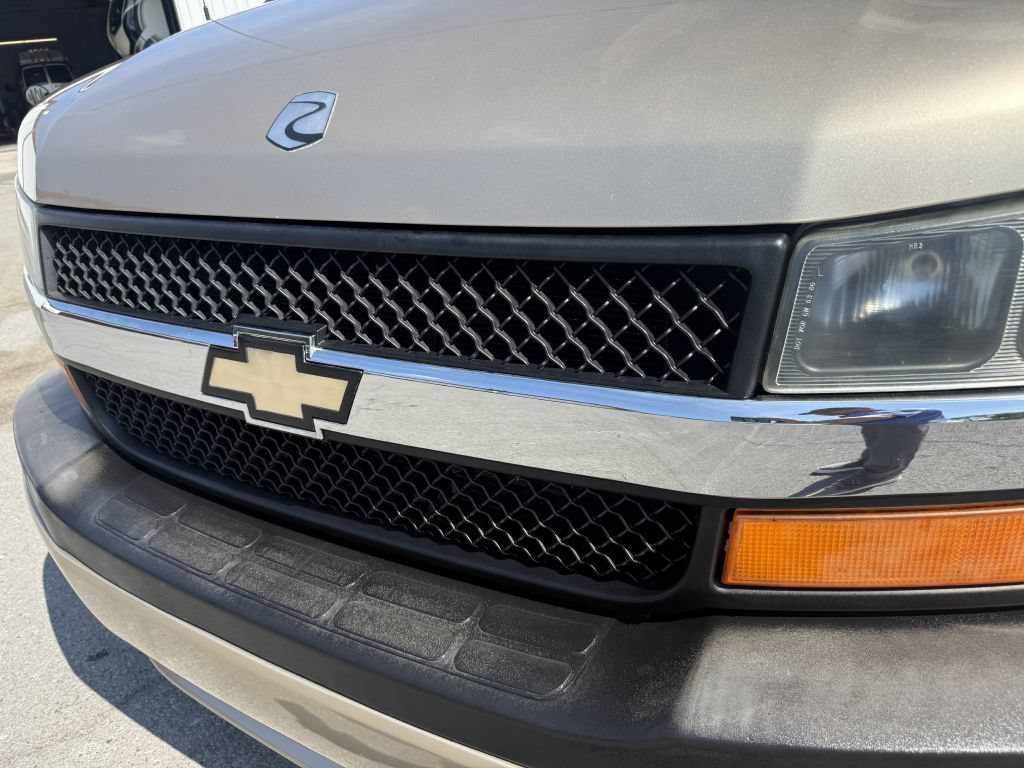 Used 2012 Chevrolet Express 3500 Extended w/ Power Package RWD image 20