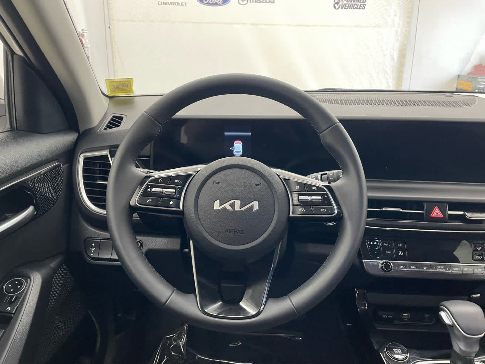 Used 2026 Kia Seltos S AWD/4WD image 13