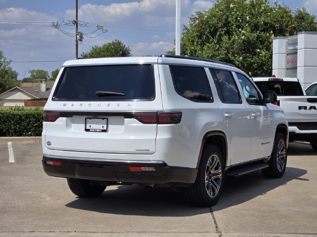 Certified 2024 Jeep Wagoneer Series II w/ Flexible Seating Group AWD/4WD image 7