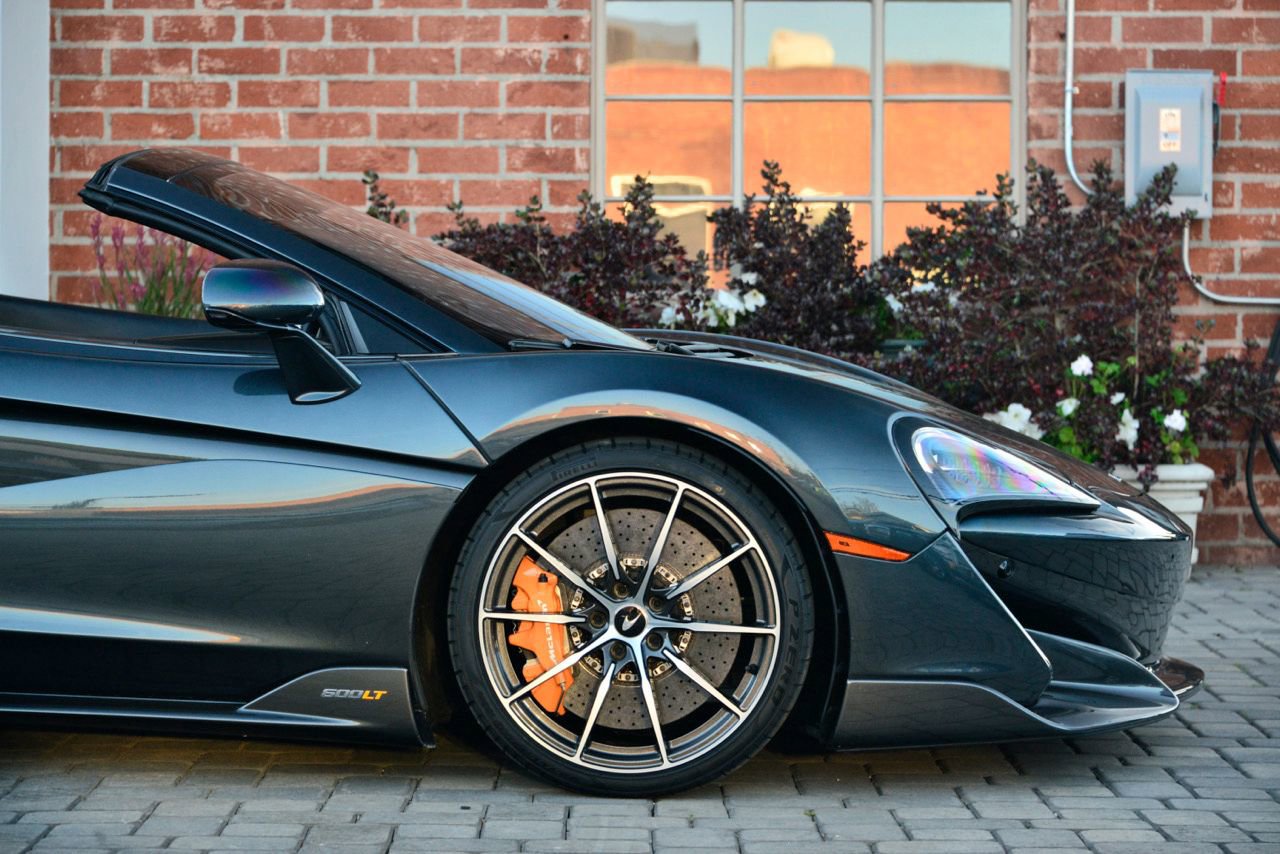 Used 2020 McLaren 600LT Spider RWD image 7