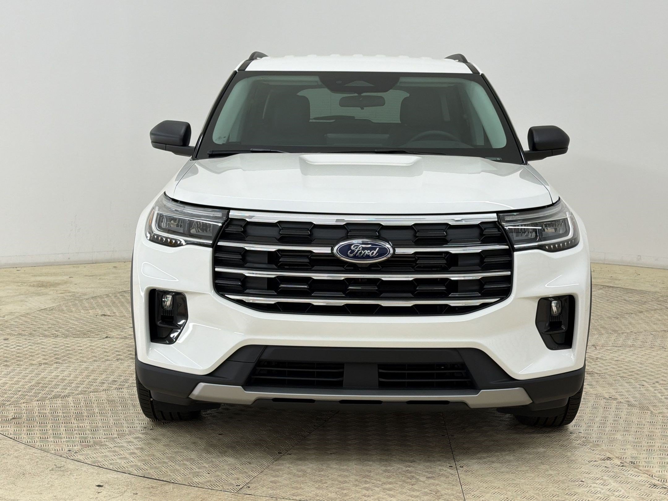 New 2026 Ford Explorer Active w/ Active Comfort Package RWD image 6