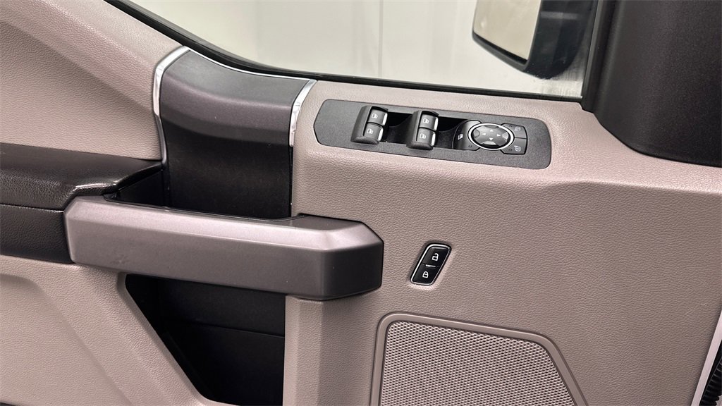 Used 2020 Ford F150 XLT w/ Trailer Tow Package image 13