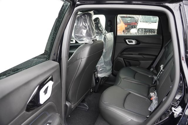 New 2026 Jeep Compass Altitude image 11