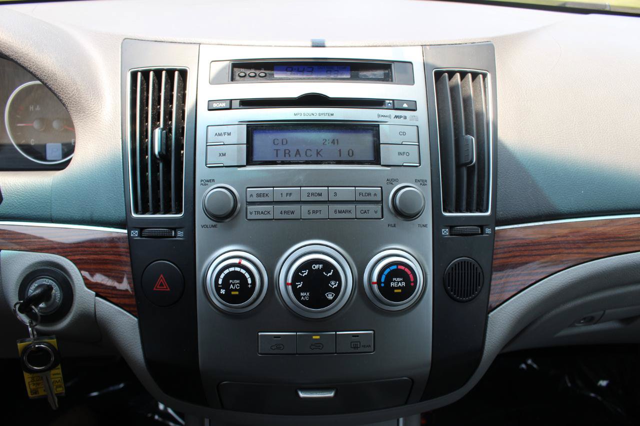 Used 2008 Hyundai Veracruz GLS FWD image 21