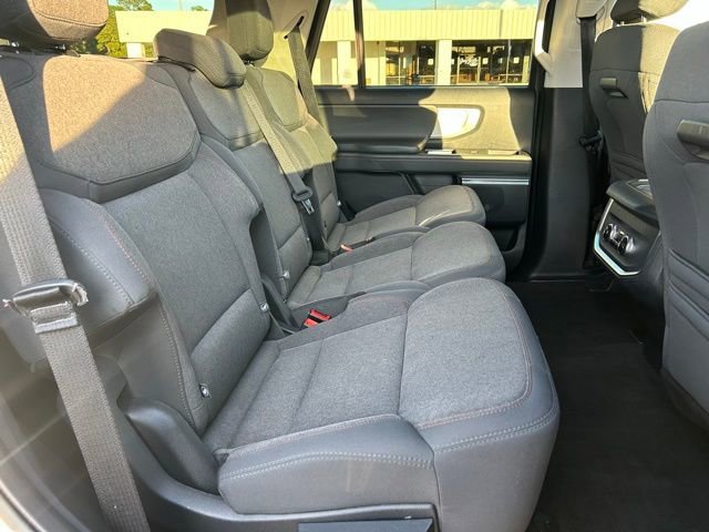 Certified 2025 Ford Expedition Active RWD image 15