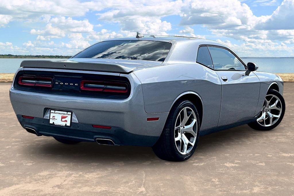 Used 2015 Dodge Challenger SXT Plus RWD image 6