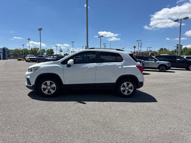 Used 2022 Chevrolet Trax LT w/ LT Convenience Package AWD/4WD image 7