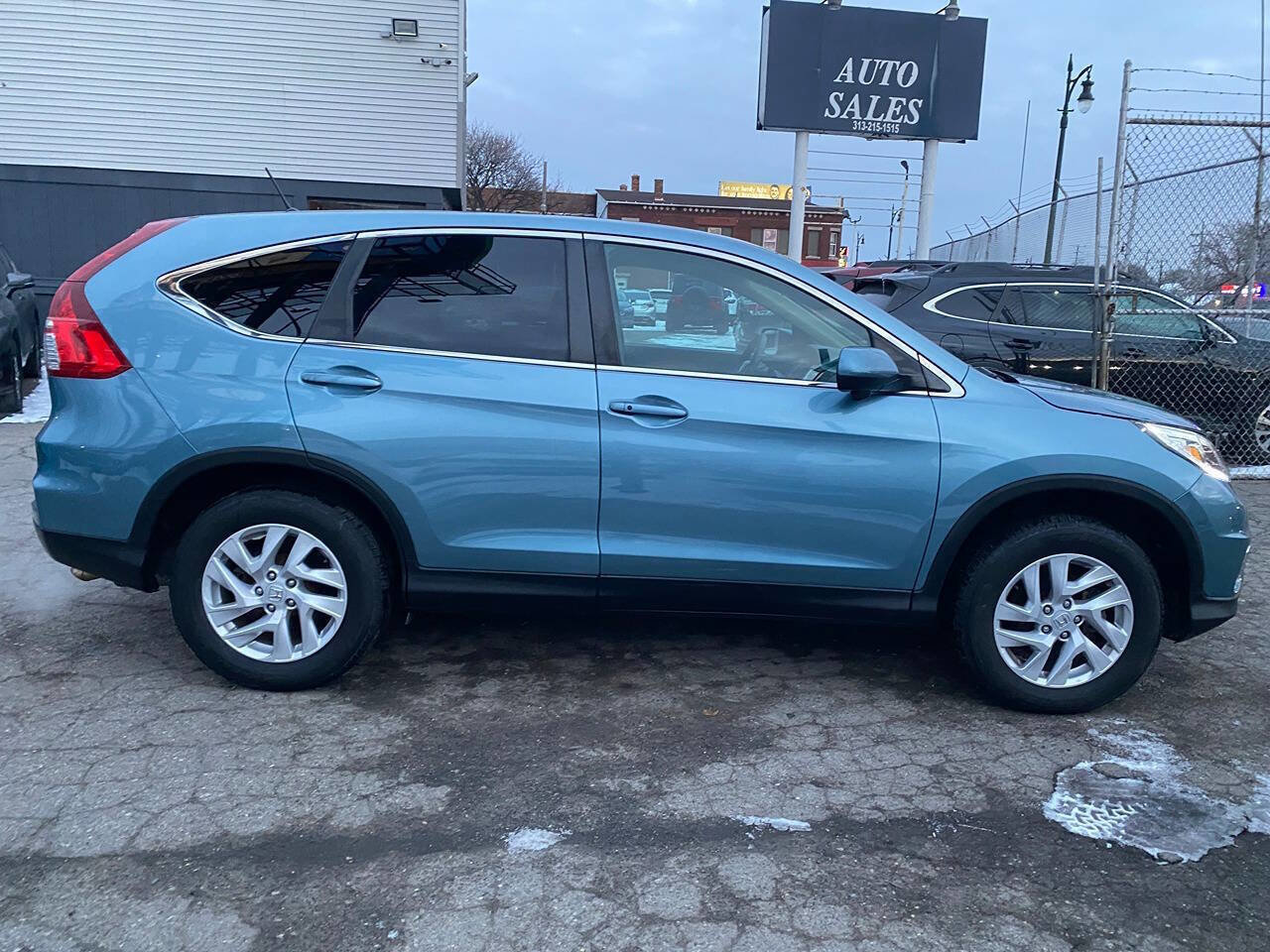 Used 2015 Honda CR-V EX image 6