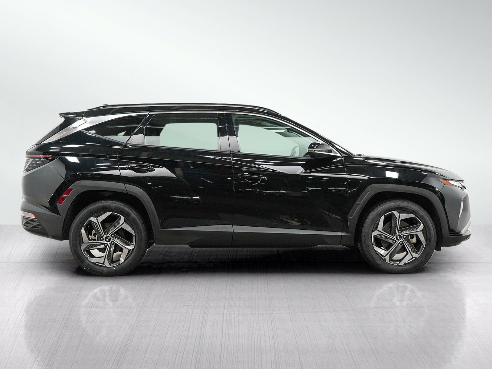 Used 2024 Hyundai Tucson Limited AWD/4WD image 6