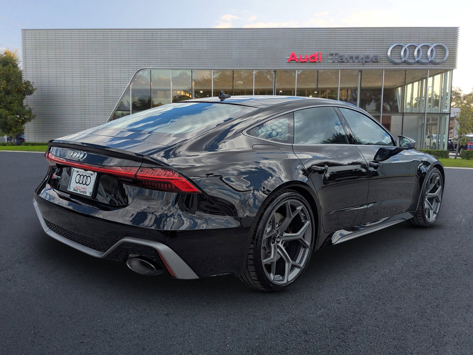 New 2026 Audi RS 7 Performance image 4