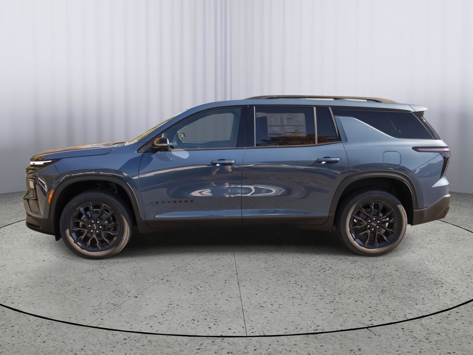 New 2026 Chevrolet Traverse LT w/ Midnight/Sport Edition image 4