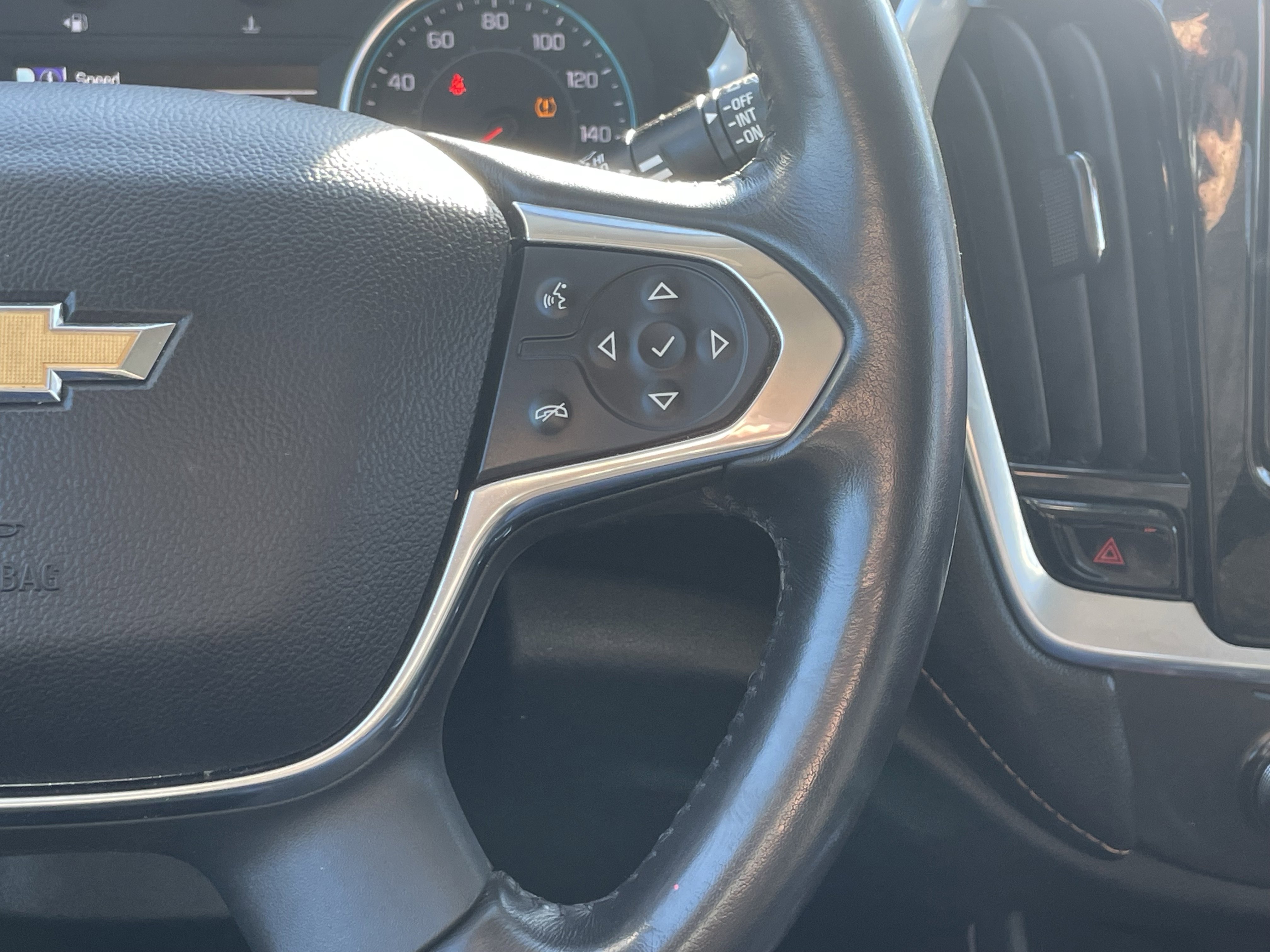 Used 2019 Chevrolet Traverse LT image 20