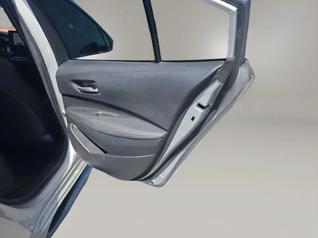 Used 2025 Toyota Corolla SE FWD image 43