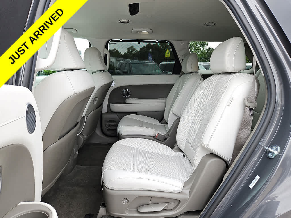Used 2026 Hyundai Palisade SEL FWD image 9