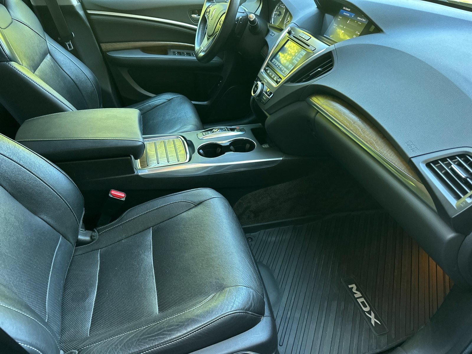 Used 2019 Acura MDX w/ Technology Package AWD/4WD image 15