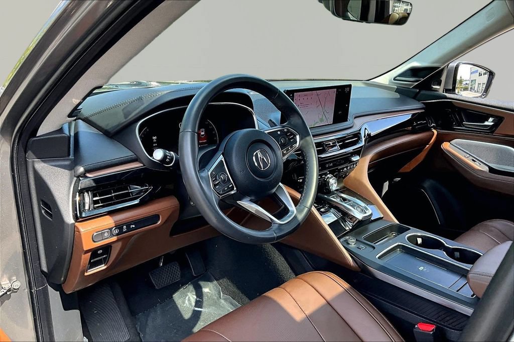 Used 2025 Acura MDX w/ Technology Package FWD image 14