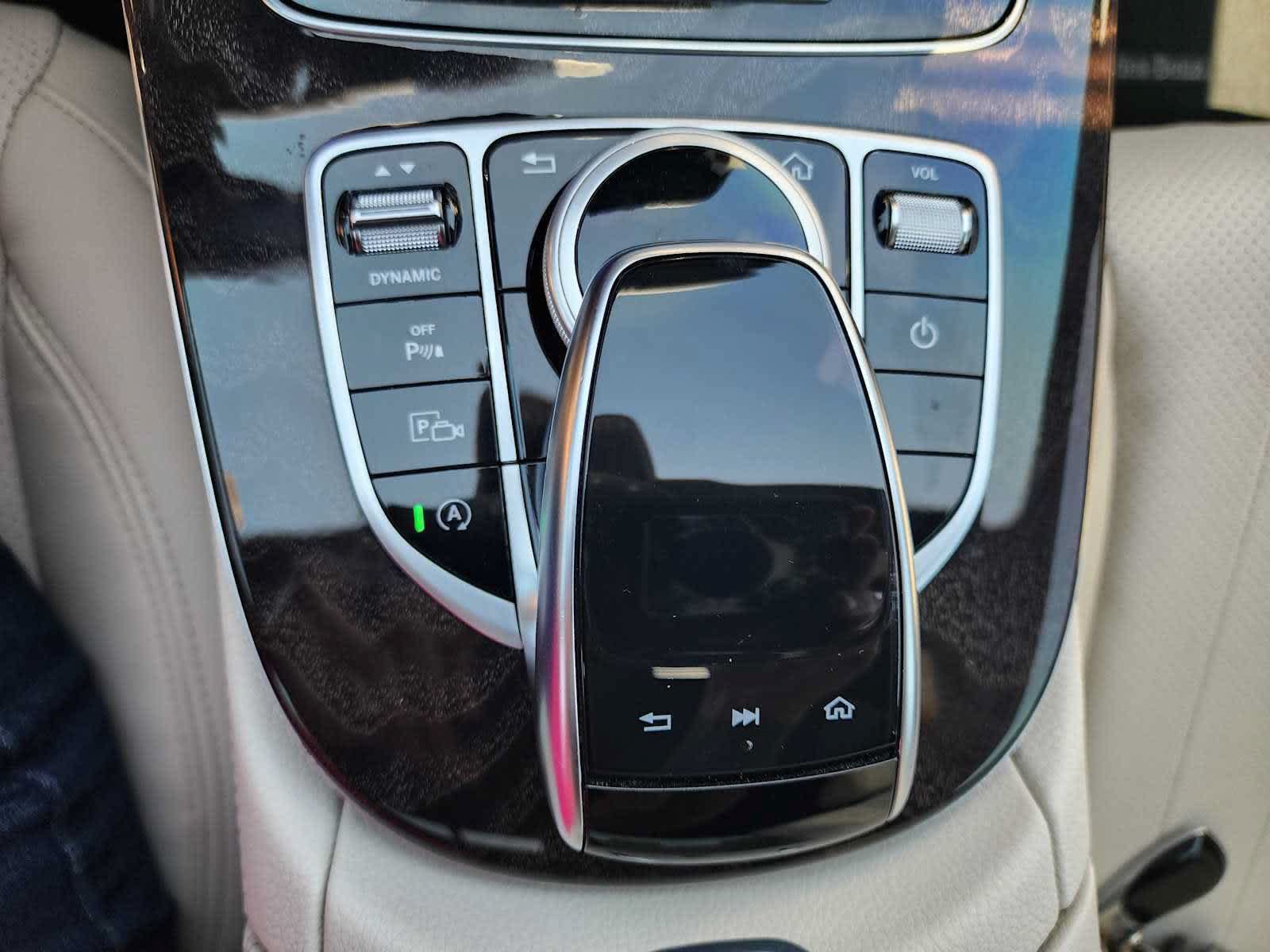 Used 2019 Mercedes-Benz E 300 w/ Premium 1 Package image 26