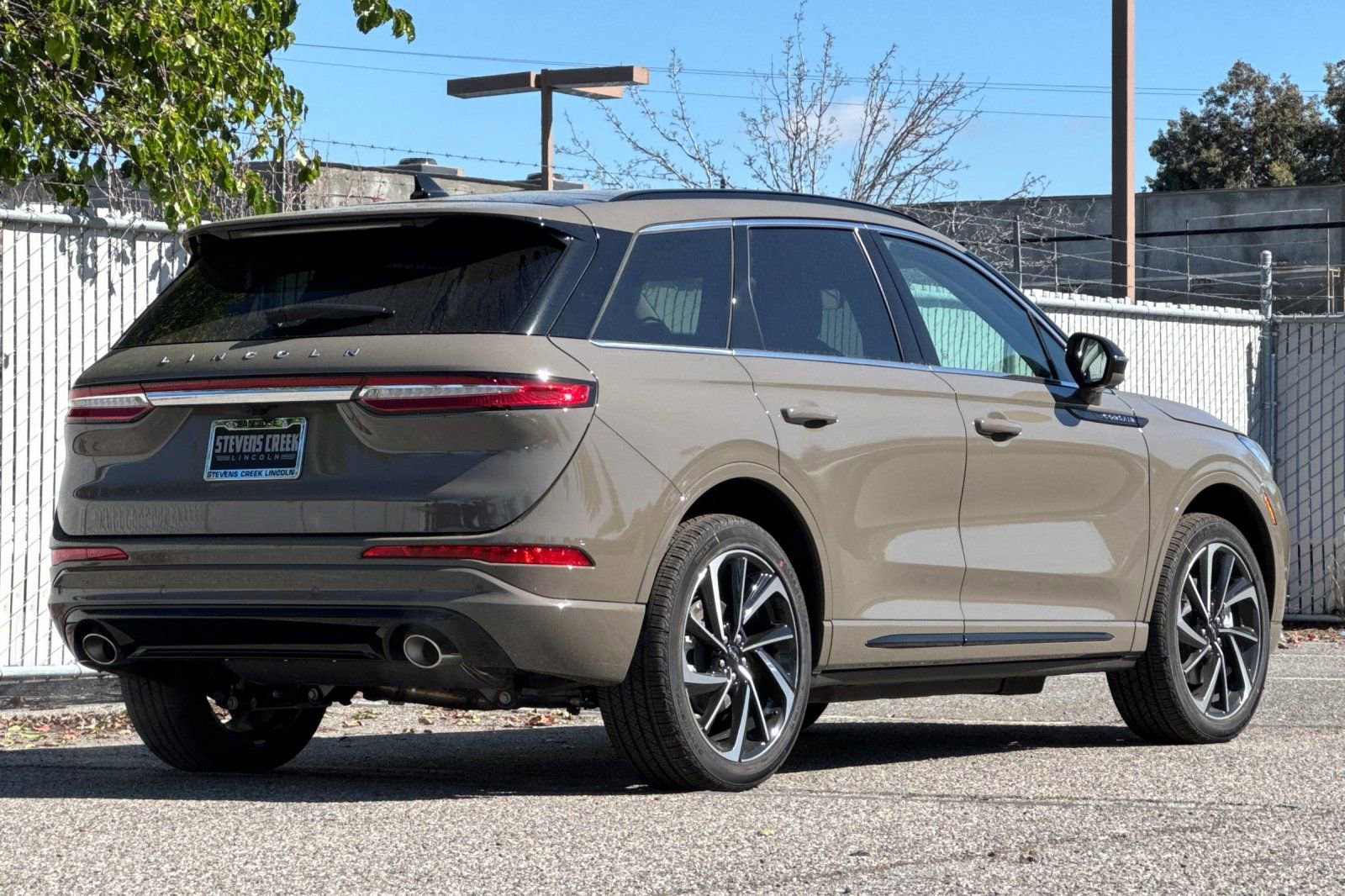 New 2026 Lincoln Corsair Grand Touring image 5