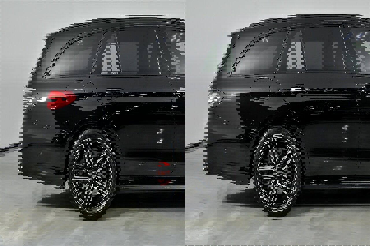 Used 2018 Mercedes-Benz E 63 AMG S image 13